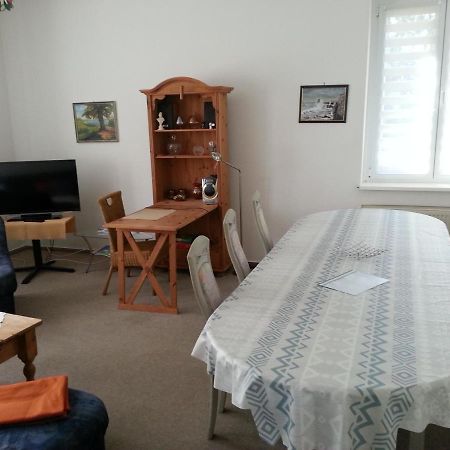 Grosse Wohnung Nossentiner Huette Exteriér fotografie
