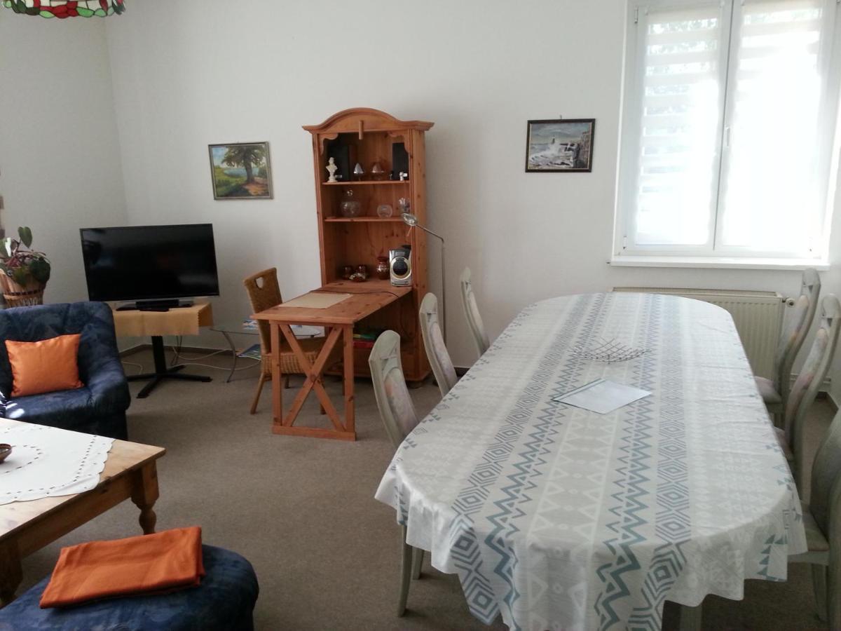 Grosse Wohnung Nossentiner Huette Exteriér fotografie