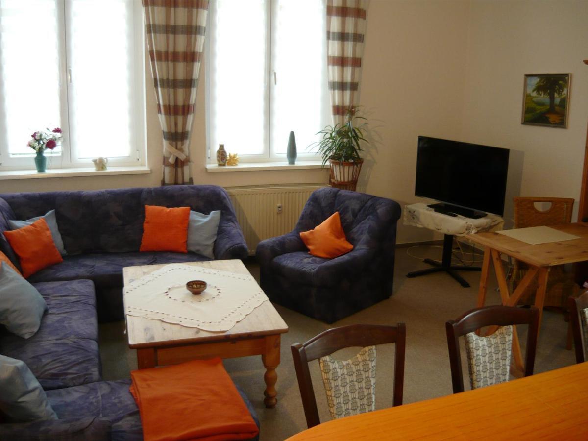 Grosse Wohnung Nossentiner Huette Exteriér fotografie